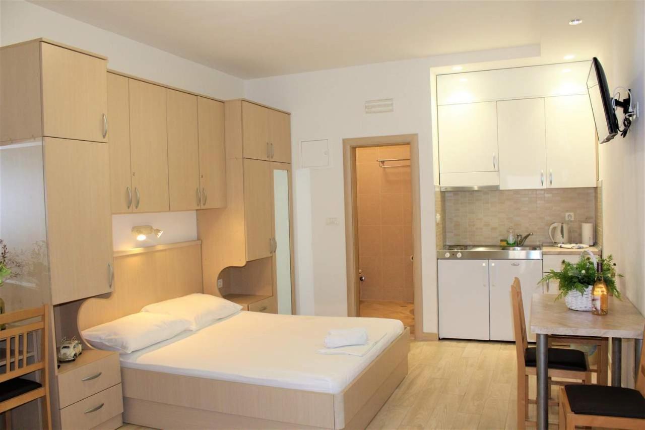 City Center Apartments Miro Makarska Exterior foto